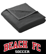Load image into Gallery viewer, Oversized Core Fleece Sweatshirt Blanket / Black / Beach FC