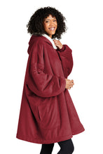 Load image into Gallery viewer, Mountain Lodge Wearable Blanket / 2 Colors / Beach FC
